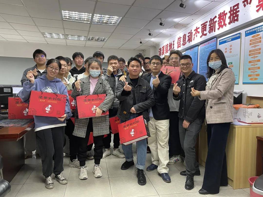 走访慰问，年货上门，云顶集团官方网站集团多项举措确保项目部员工“就地”过好年！