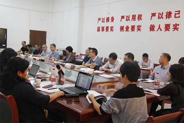 云顶集团官方网站集团与广东工贸学院合作开展现代学徒制班试点接受教育部验收